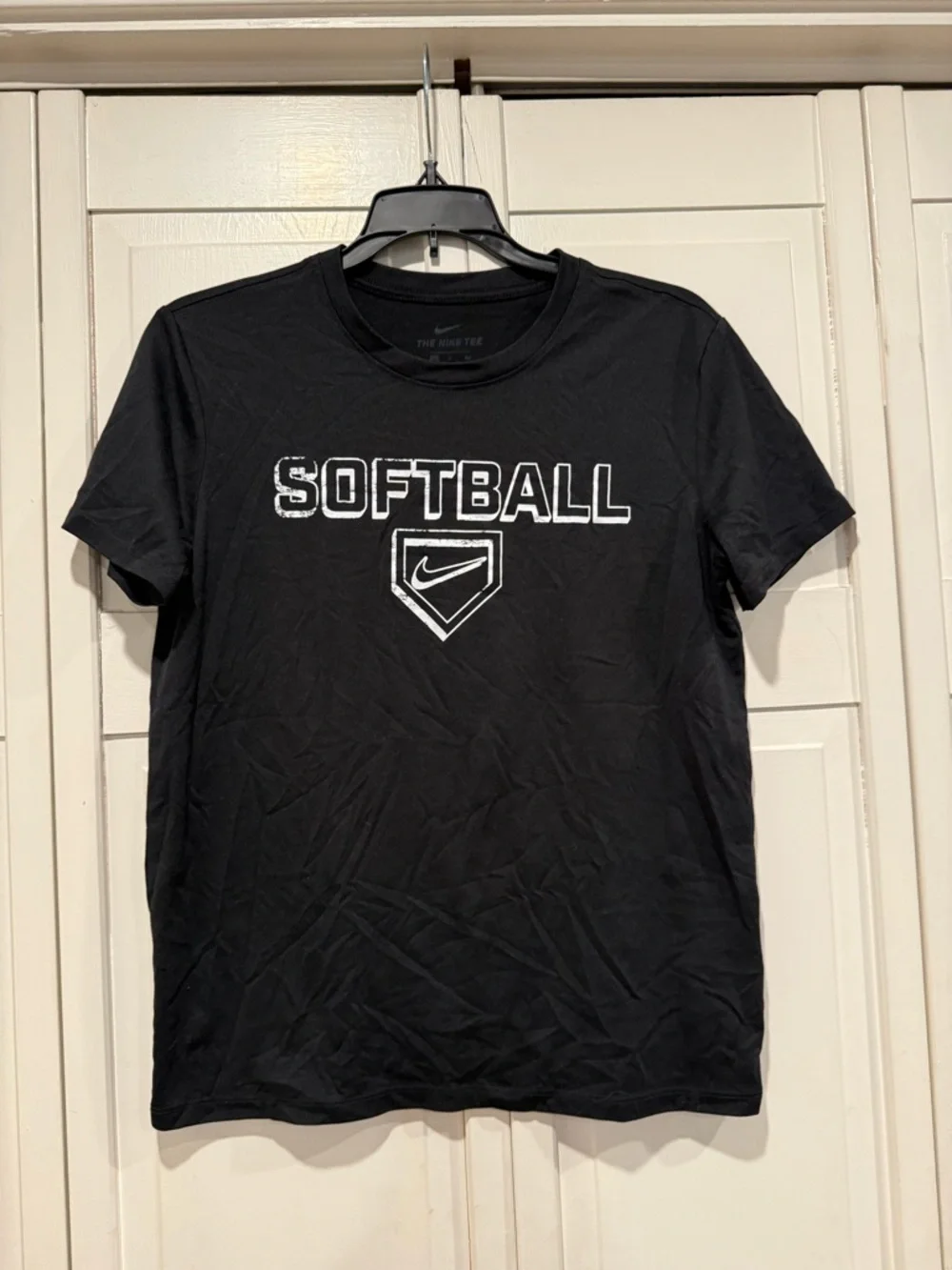 Nike softball t shirt size small‎ NWOT